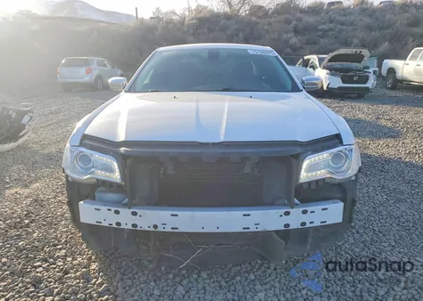 2016 Chrysler 300C z USA, uszkodzony, nr VIN 2C3CCAEG5GH128356